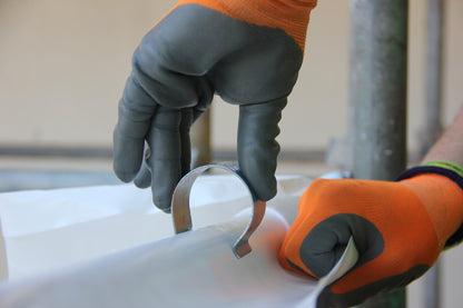 using a scaffold shrink wrap clip